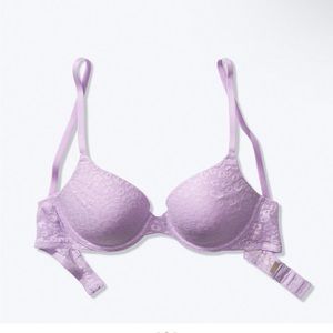 NWT Lightly Lined Everyday Wear T Shirt Bra